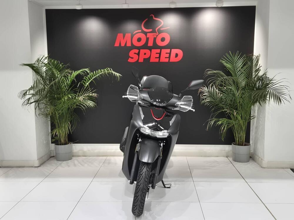 Honda SH 125 Sport (2026) (3)