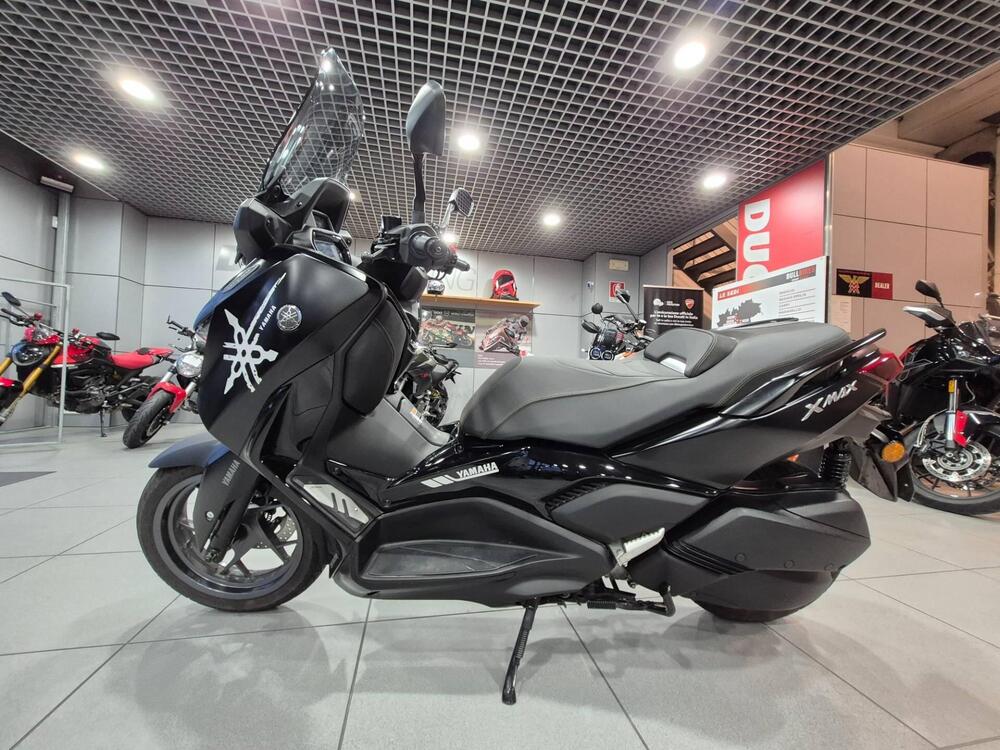 Yamaha X-Max 300 (2021 - 24) (4)