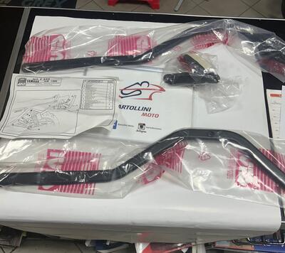 attacco laterale borsa per Yamaha XJR 1200 Givi