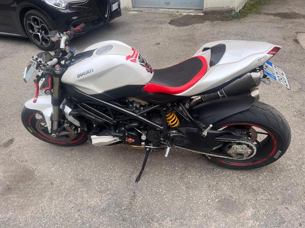 Ducati Streetfighter (2009 - 12) (4)