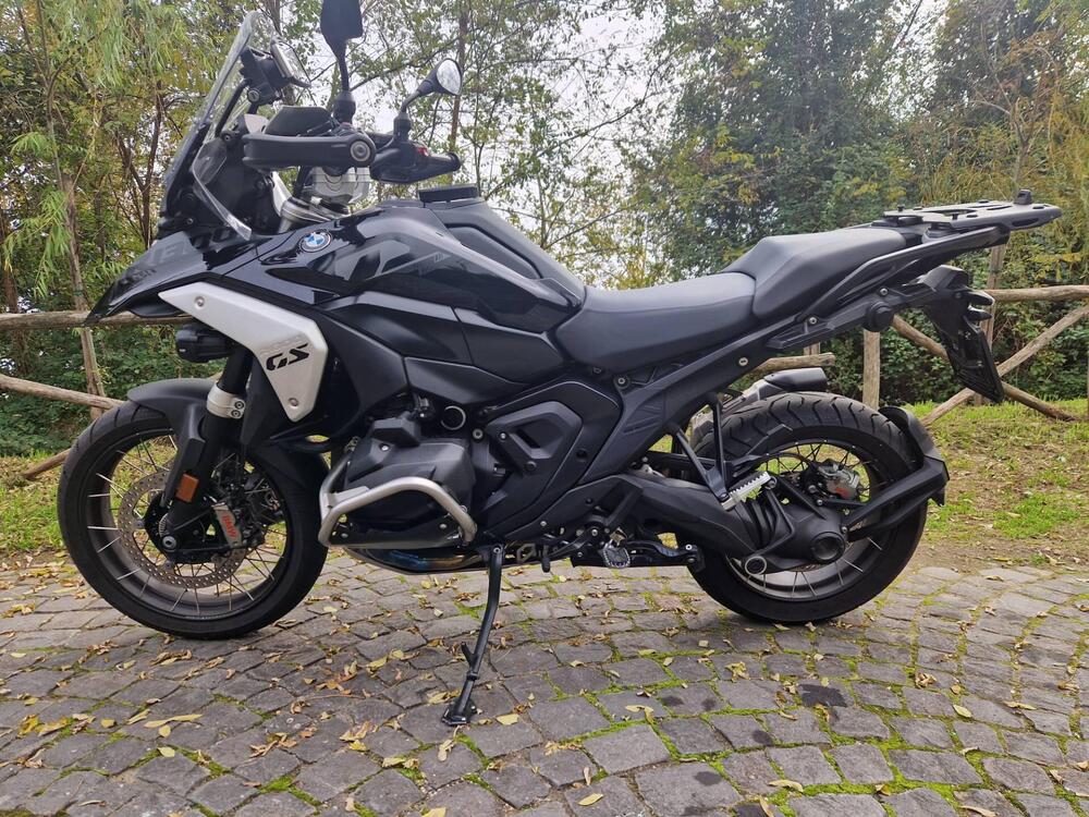 Bmw R 1300 GS Triple Black (2023 - 26) (4)