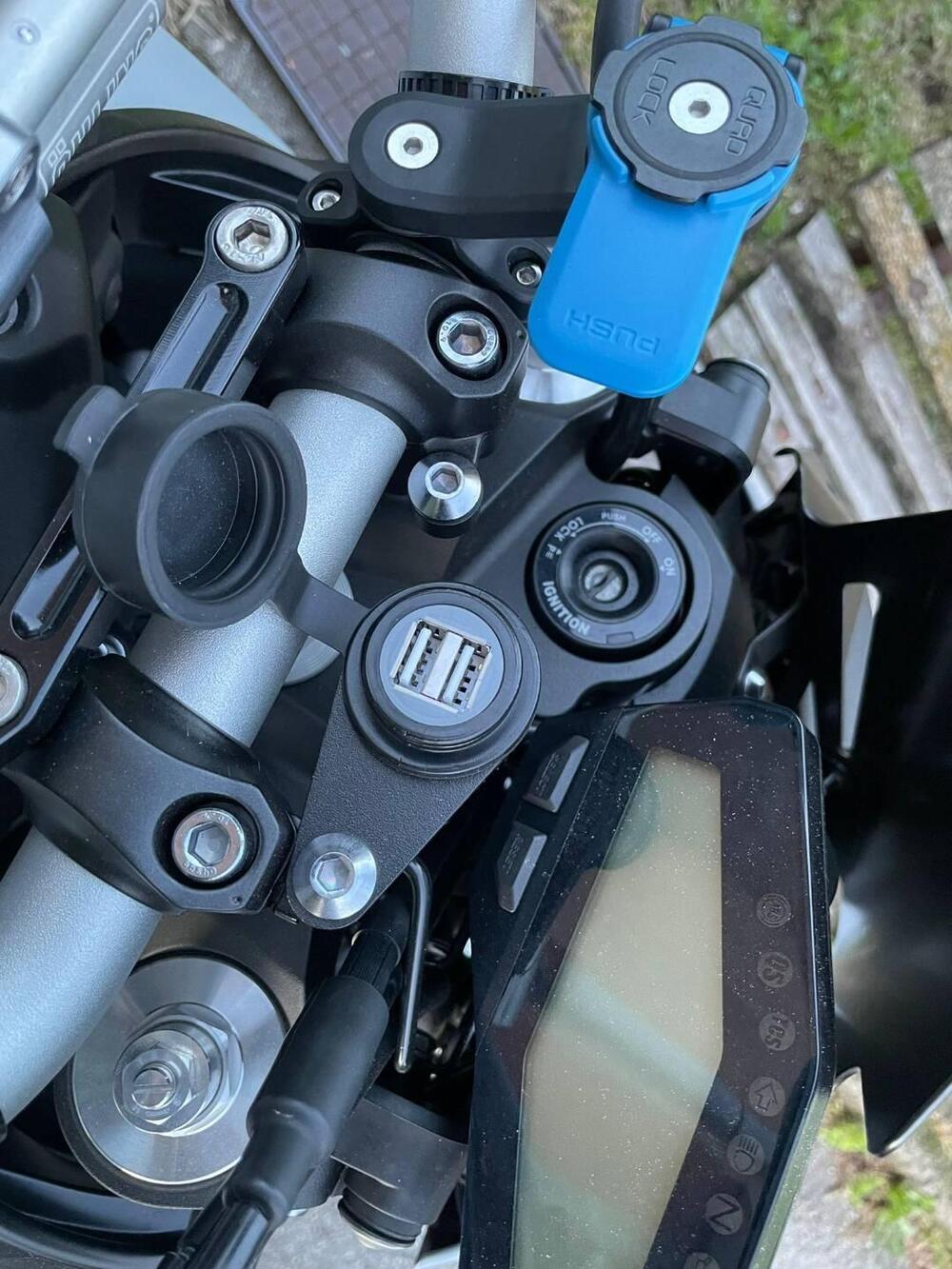 Yamaha MT-09 (2017 - 20) (15)