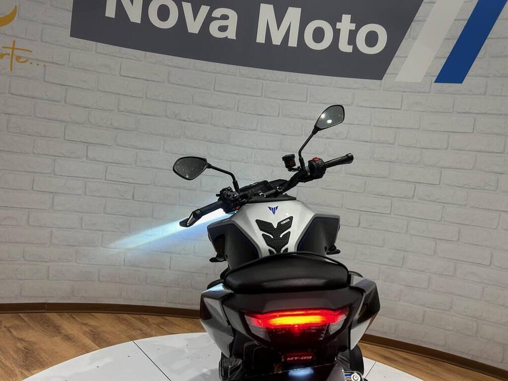Yamaha MT-09 SP (2024 - 26) (11)