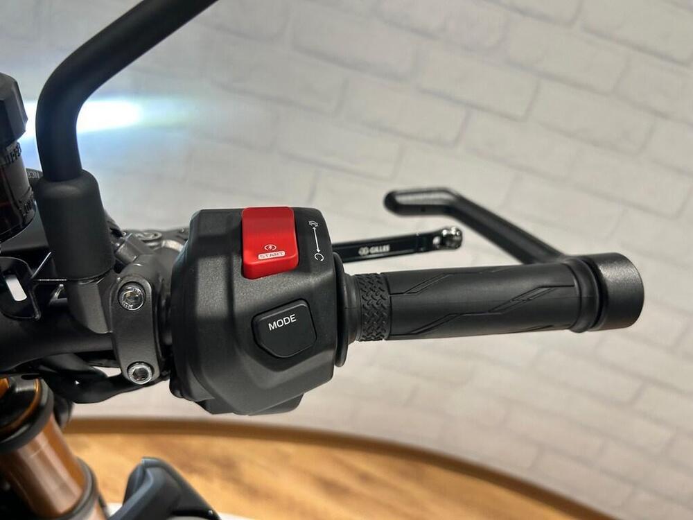 Yamaha MT-09 SP (2024 - 26) (13)