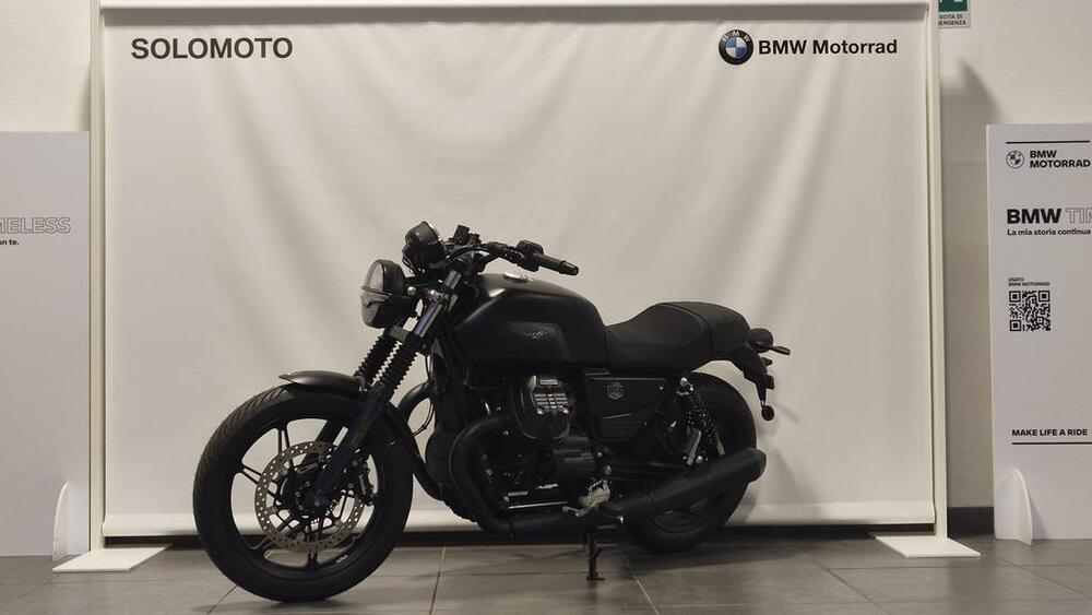 Moto Guzzi V7 850 Stone Special Abs (2021) (4)