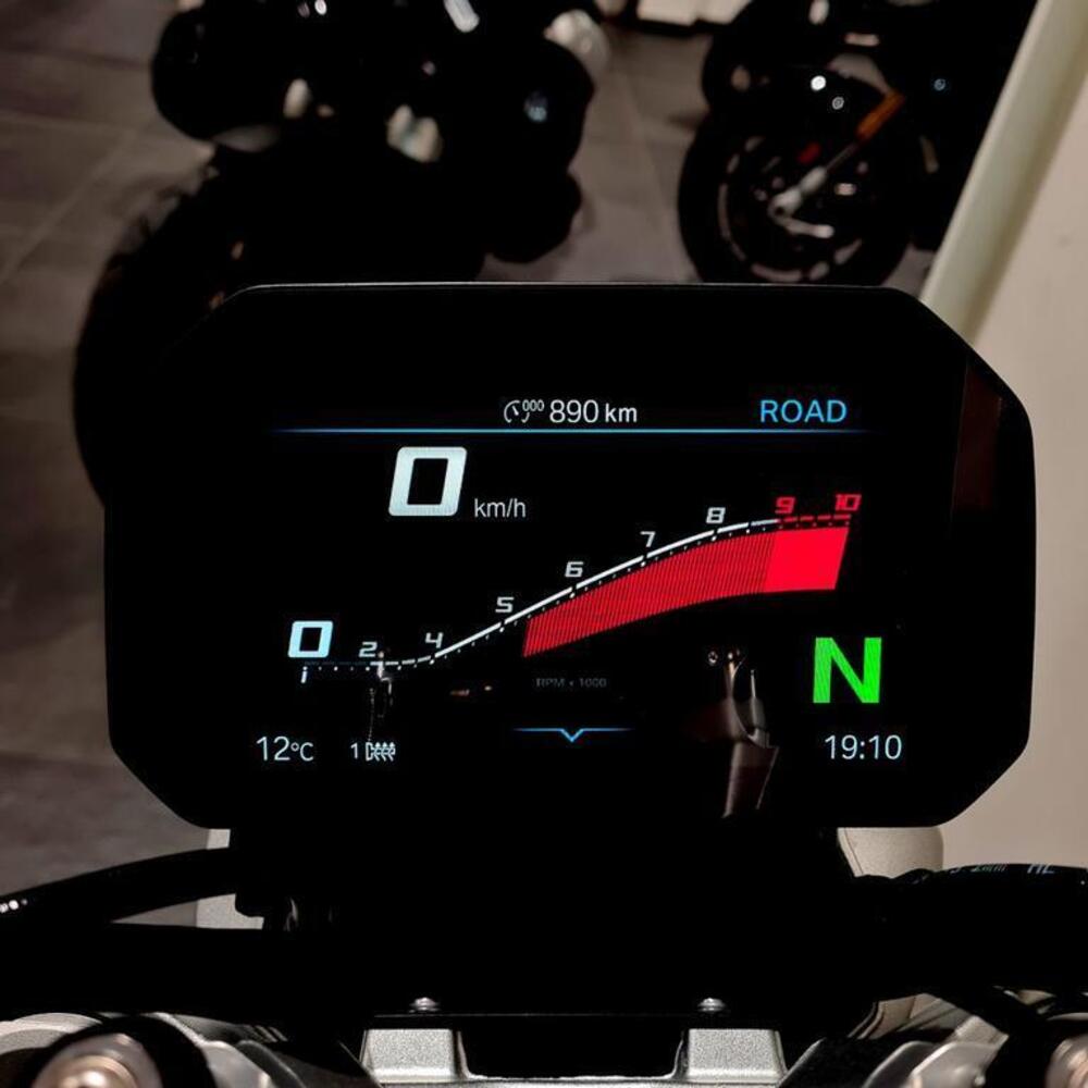 Bmw R 1300 R (2026) (5)