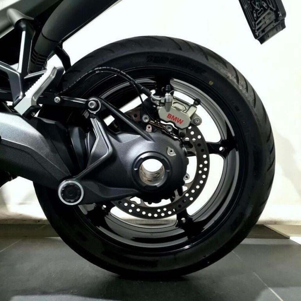 Bmw R 1300 R (2026) (13)