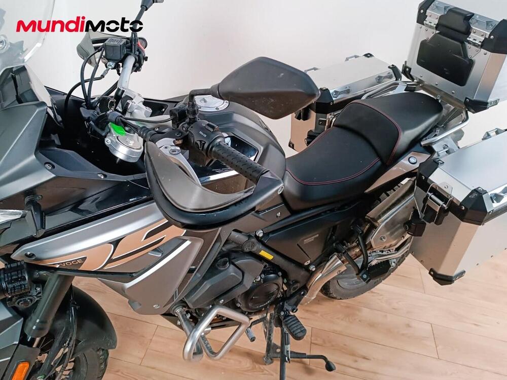 Voge Valico 650DSX (2021 - 24) (9)