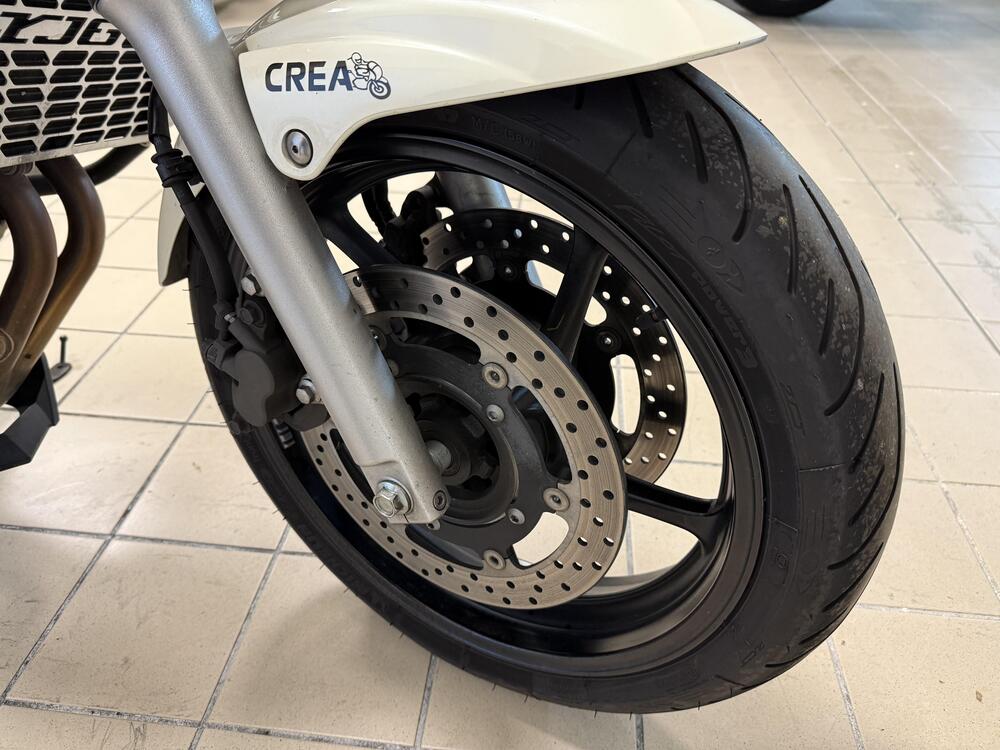 Yamaha XJ6 (2008 - 15) (6)