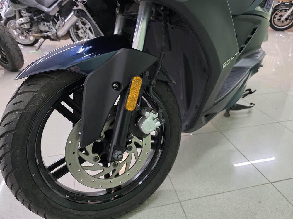 Kymco Agility 50 R16 + (2021 - 26) (10)