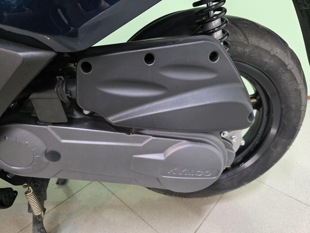 Kymco Agility 50 R16 + (2021 - 26) (15)