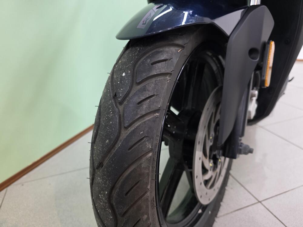 Kymco Agility 50 R16 + (2021 - 26) (17)