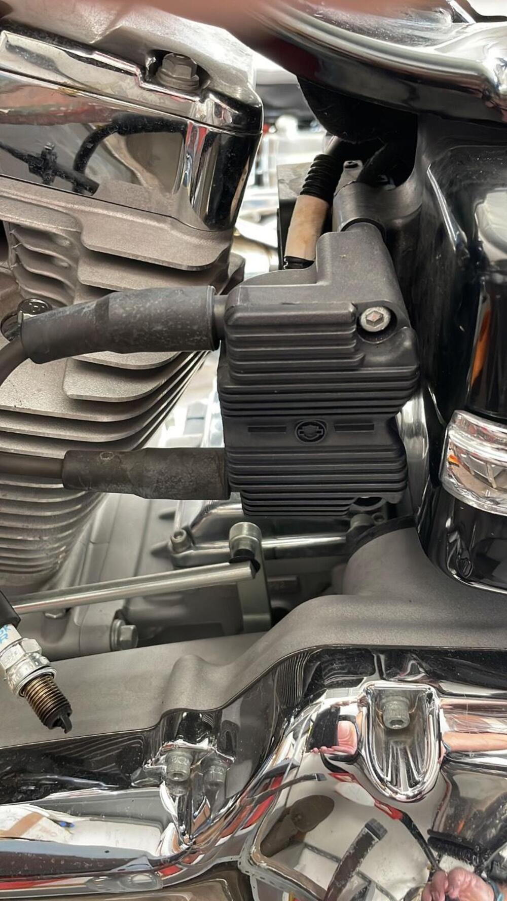 Harley-Davidson 1584 Super Glide Custom (2008 - 13) - FXDC (8)