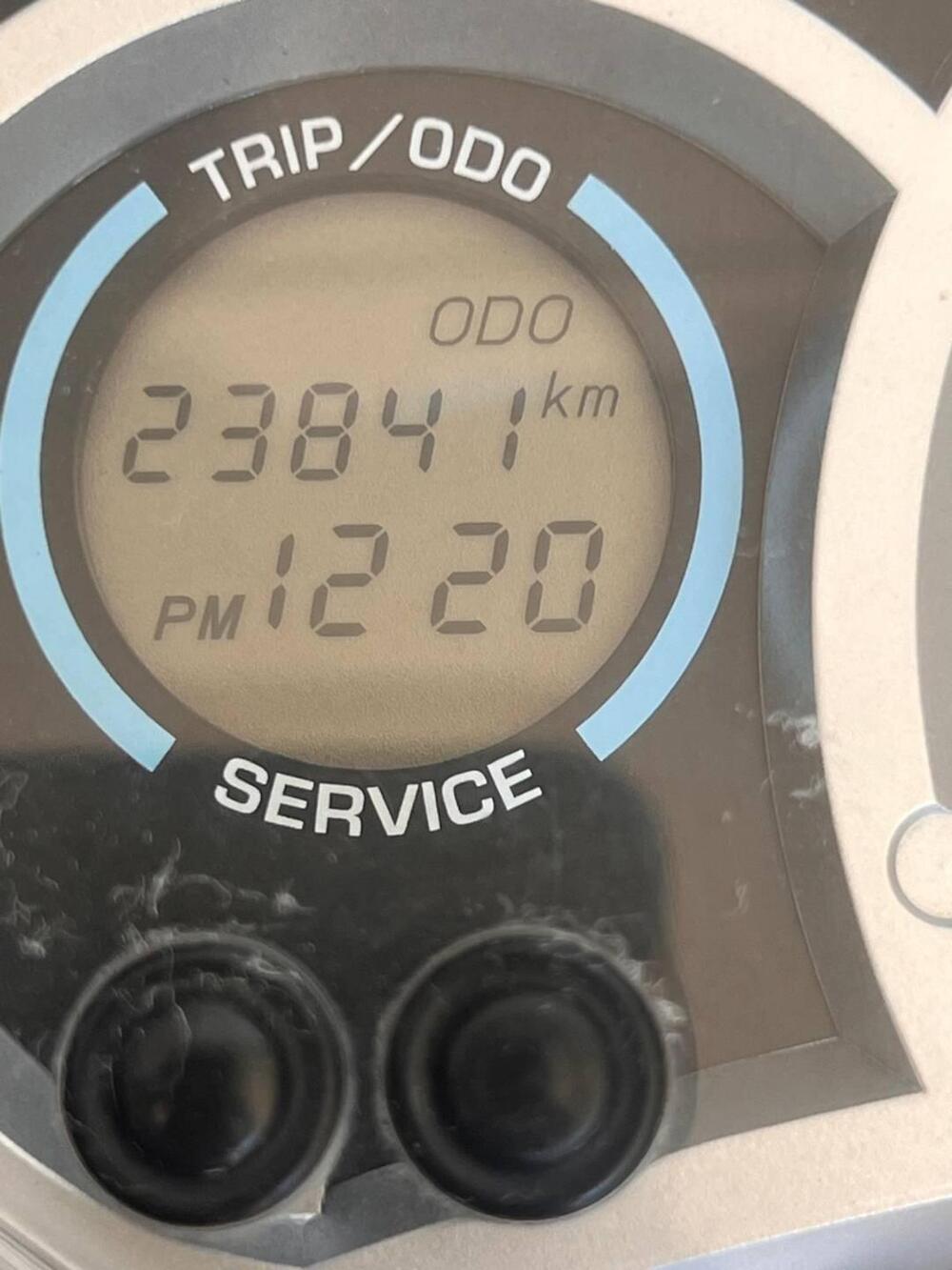 Kymco People 250 S (4)