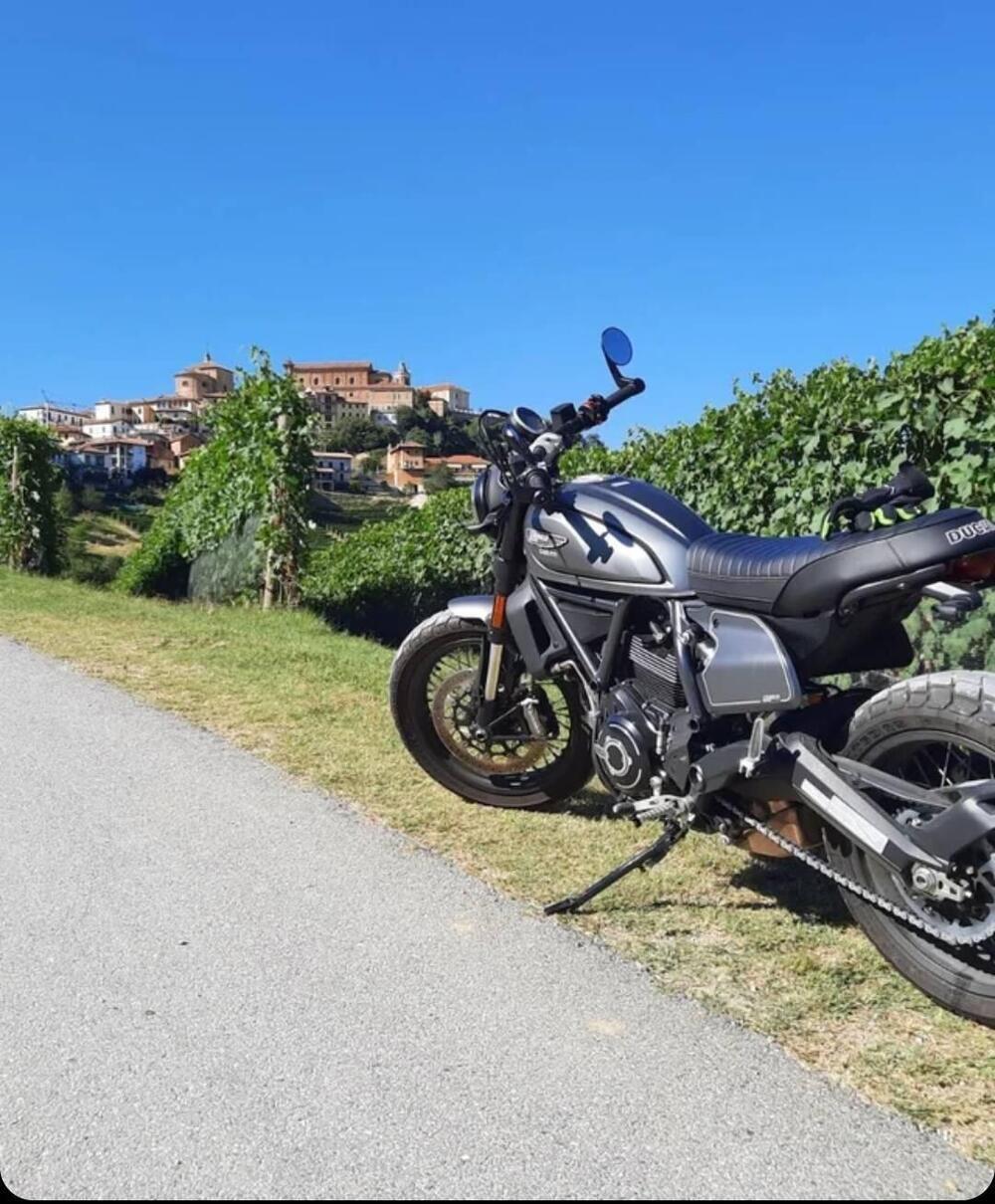 Ducati Scrambler 800 Night Shift (2021 - 22) (6)