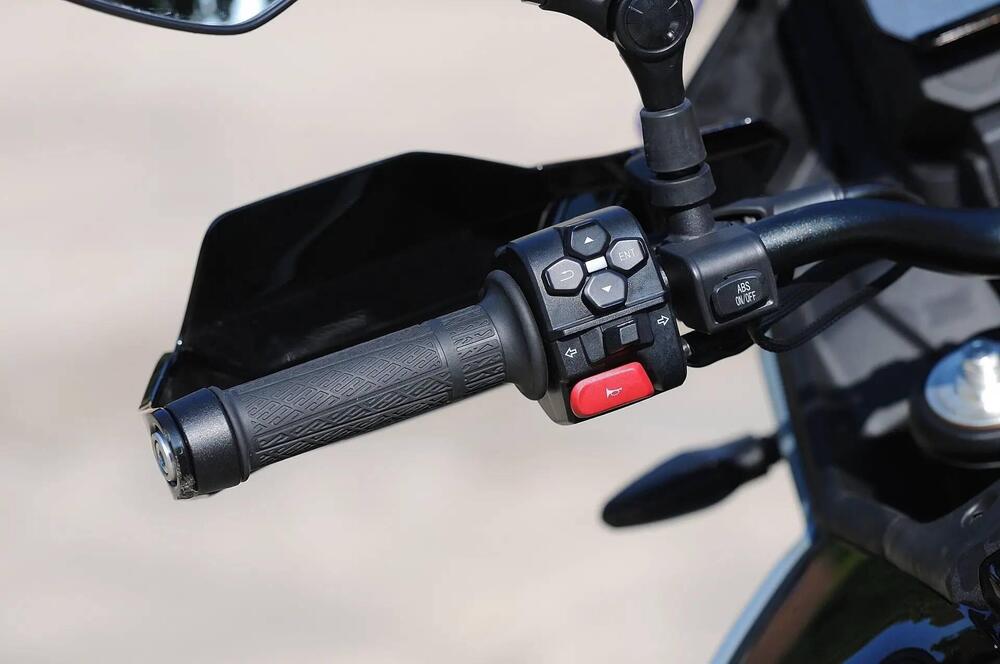 CFMOTO 450MT (2024 - 26) (12)