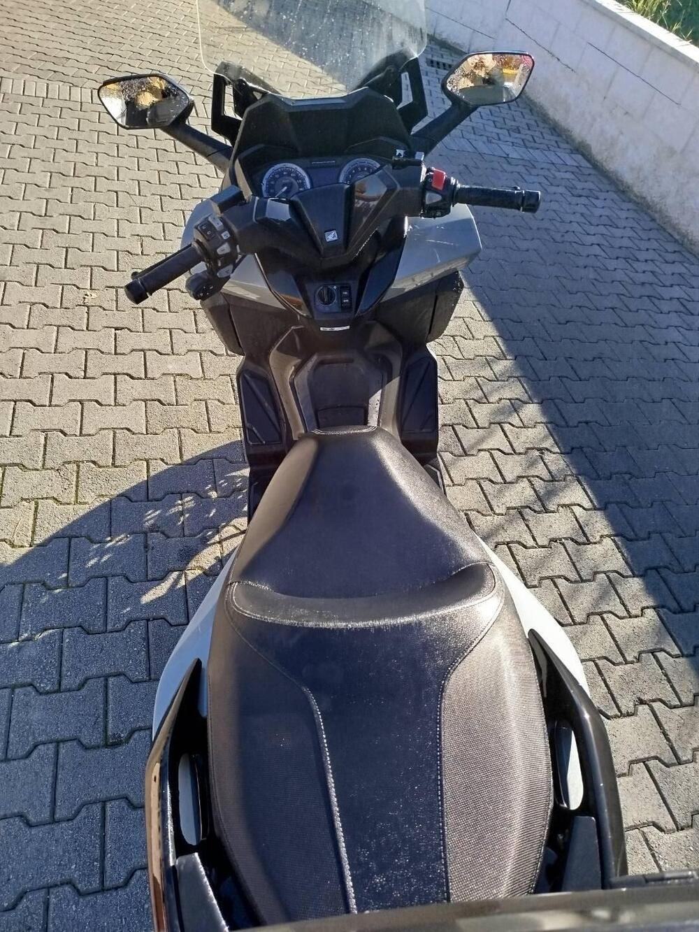 Honda Forza 350 (2022 - 24) (6)