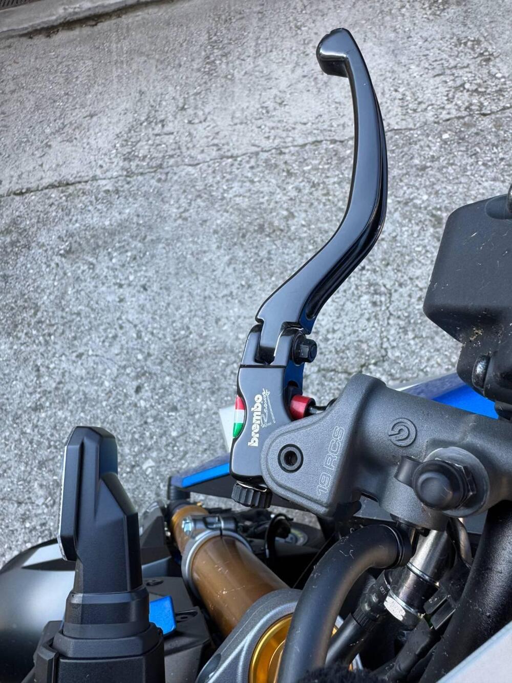 Suzuki GSX-S1000 (2021 - 25) (8)