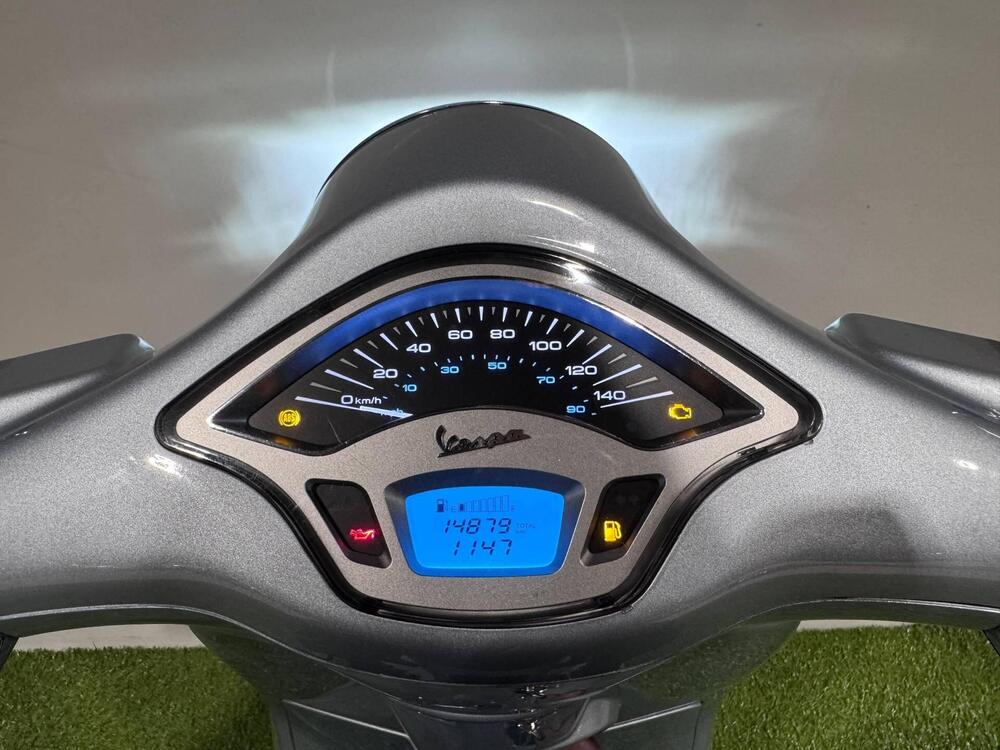 Vespa Primavera 125 (2021 - 23) (7)