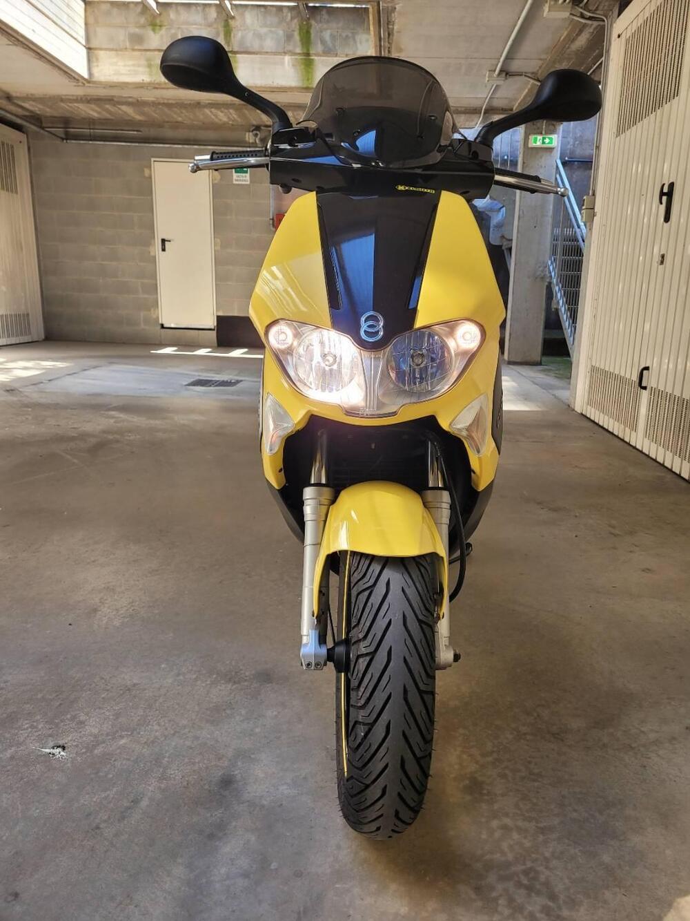 Gilera Runner 200 VXR (2002 - 05) (3)