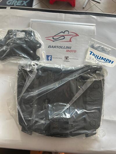 Staffa bauletto per Tiger 800 dal 2010 in poi Triumph
