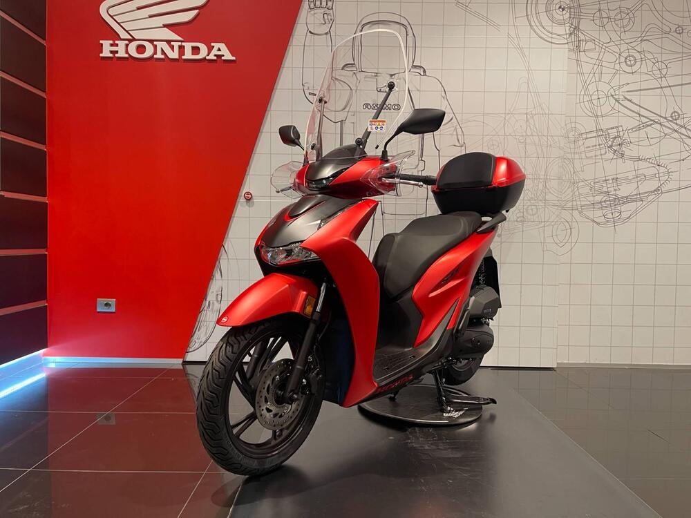 Honda SH 125 Sport (2026) (4)