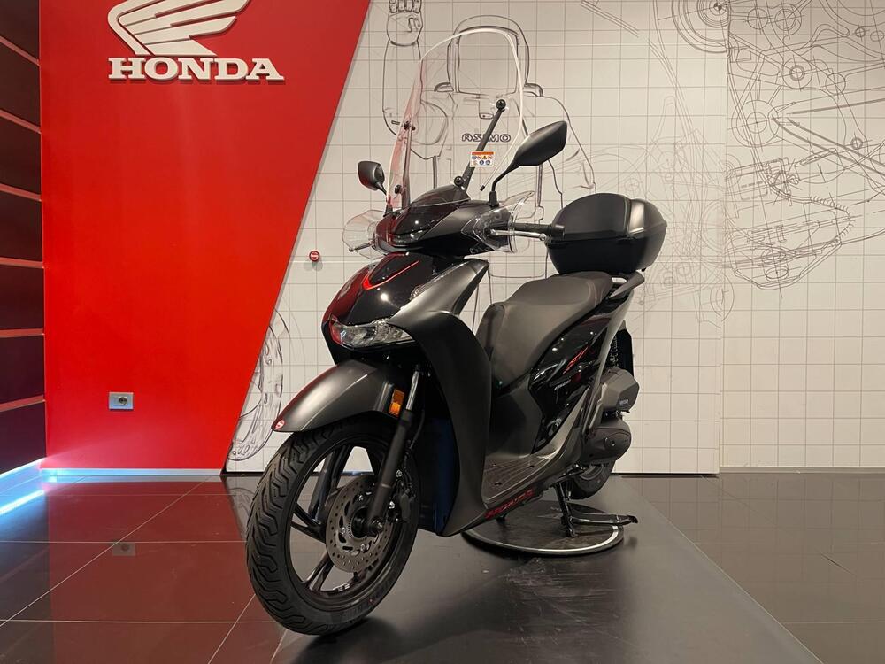 Honda SH 150 Sport (2026) (4)