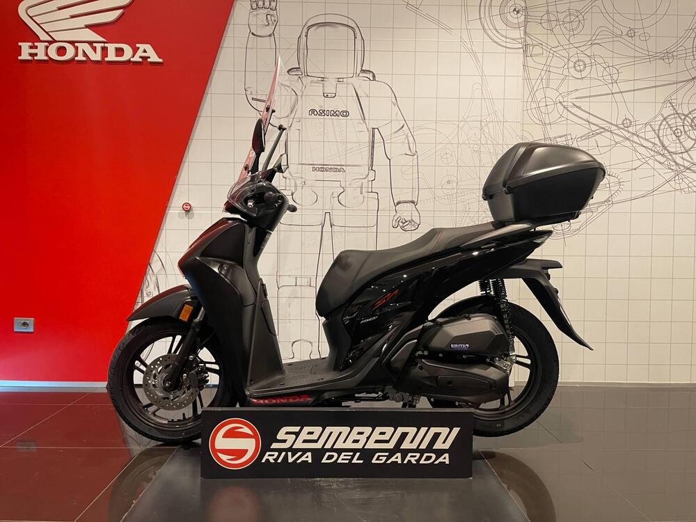Honda SH 150 Sport (2026) (5)