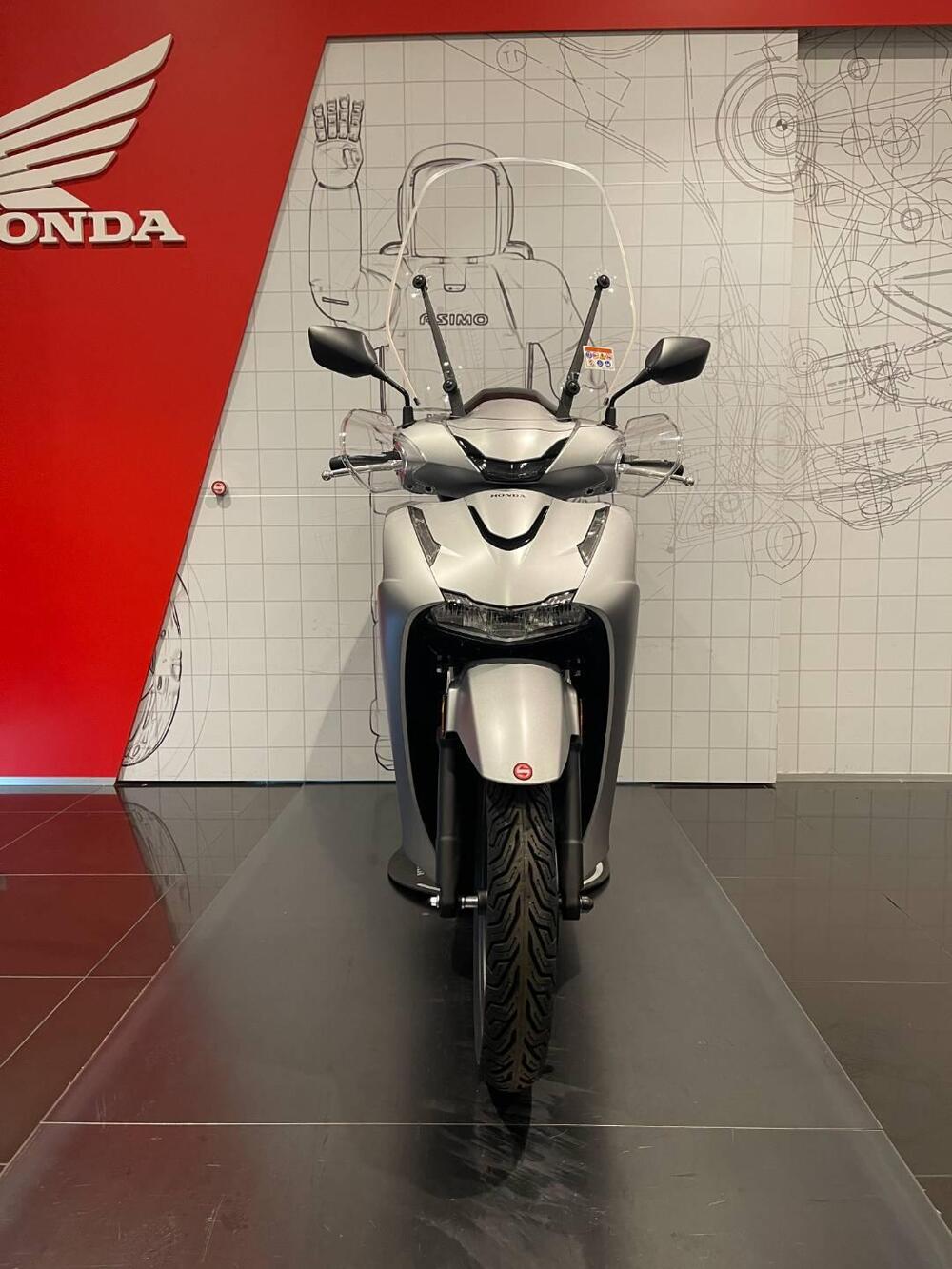 Honda SH 150 (2026) (3)