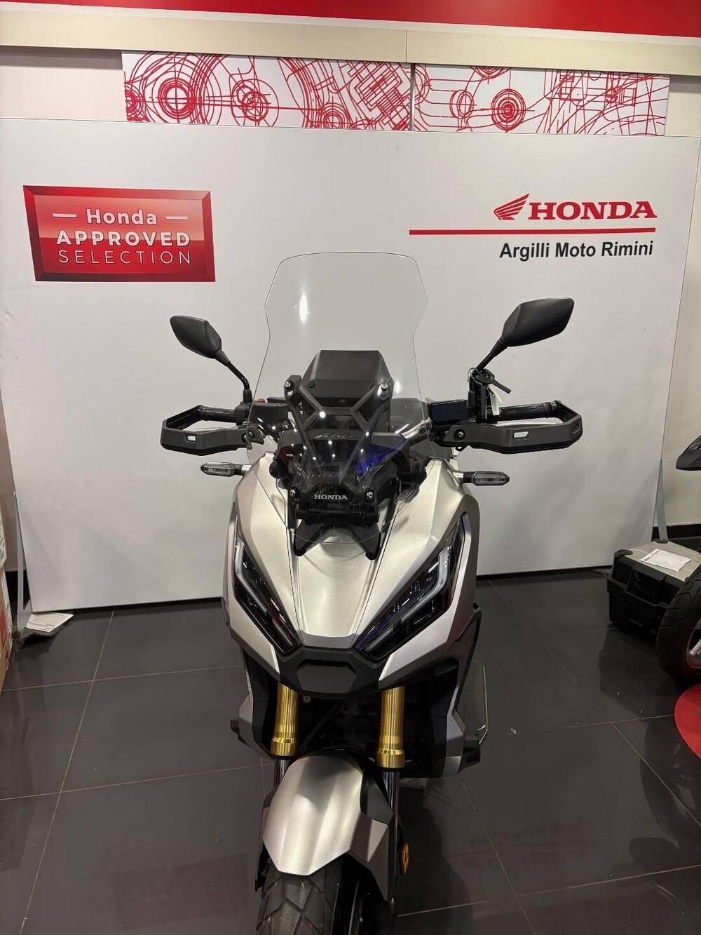 Honda X-ADV 750 DCT (2021 - 24) (3)