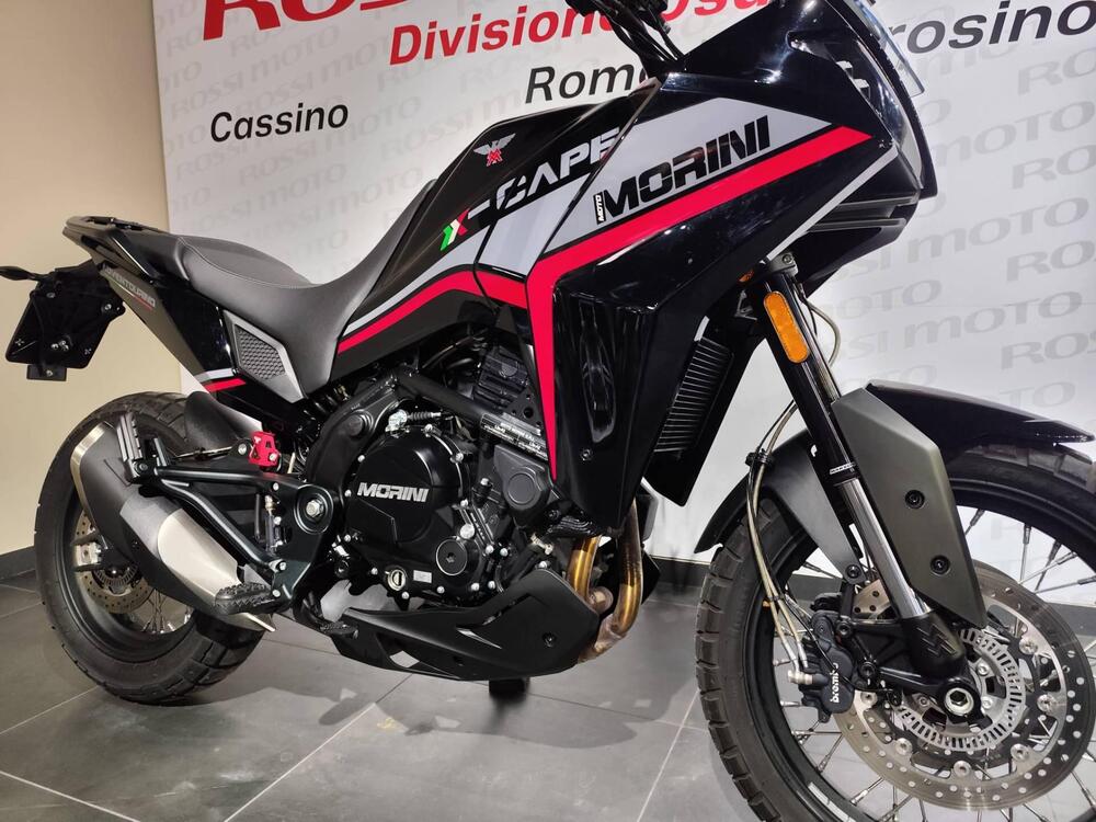 Moto Morini X-Cape 650 (2021 - 26) (3)