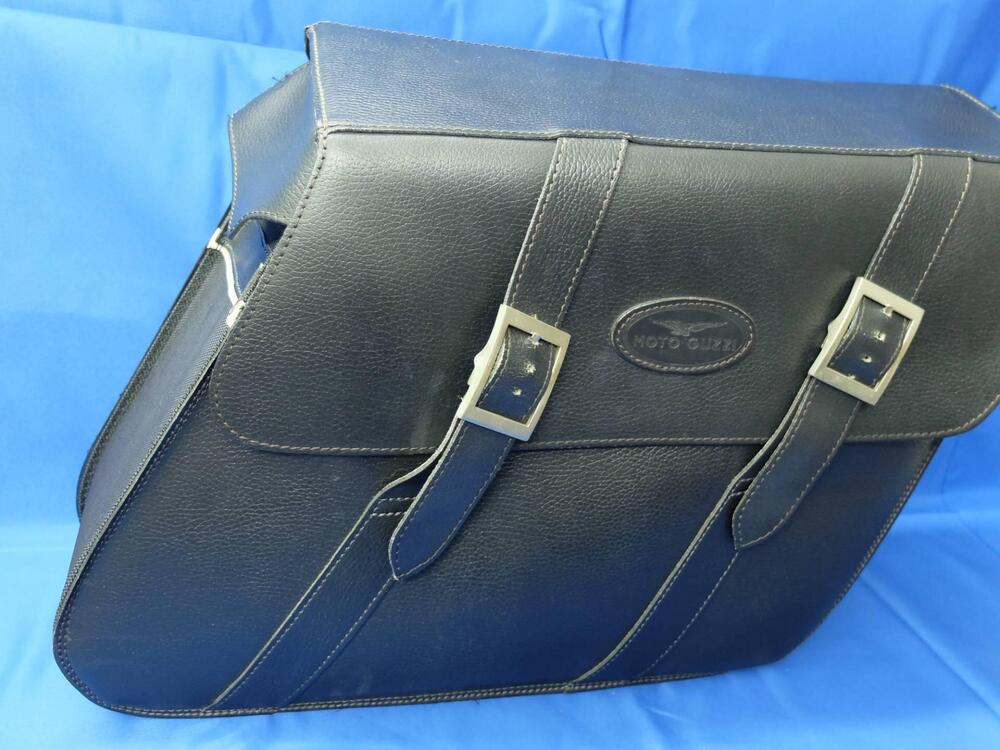 Valigie laterali originali Moto Guzzi x V7 Classi (17)