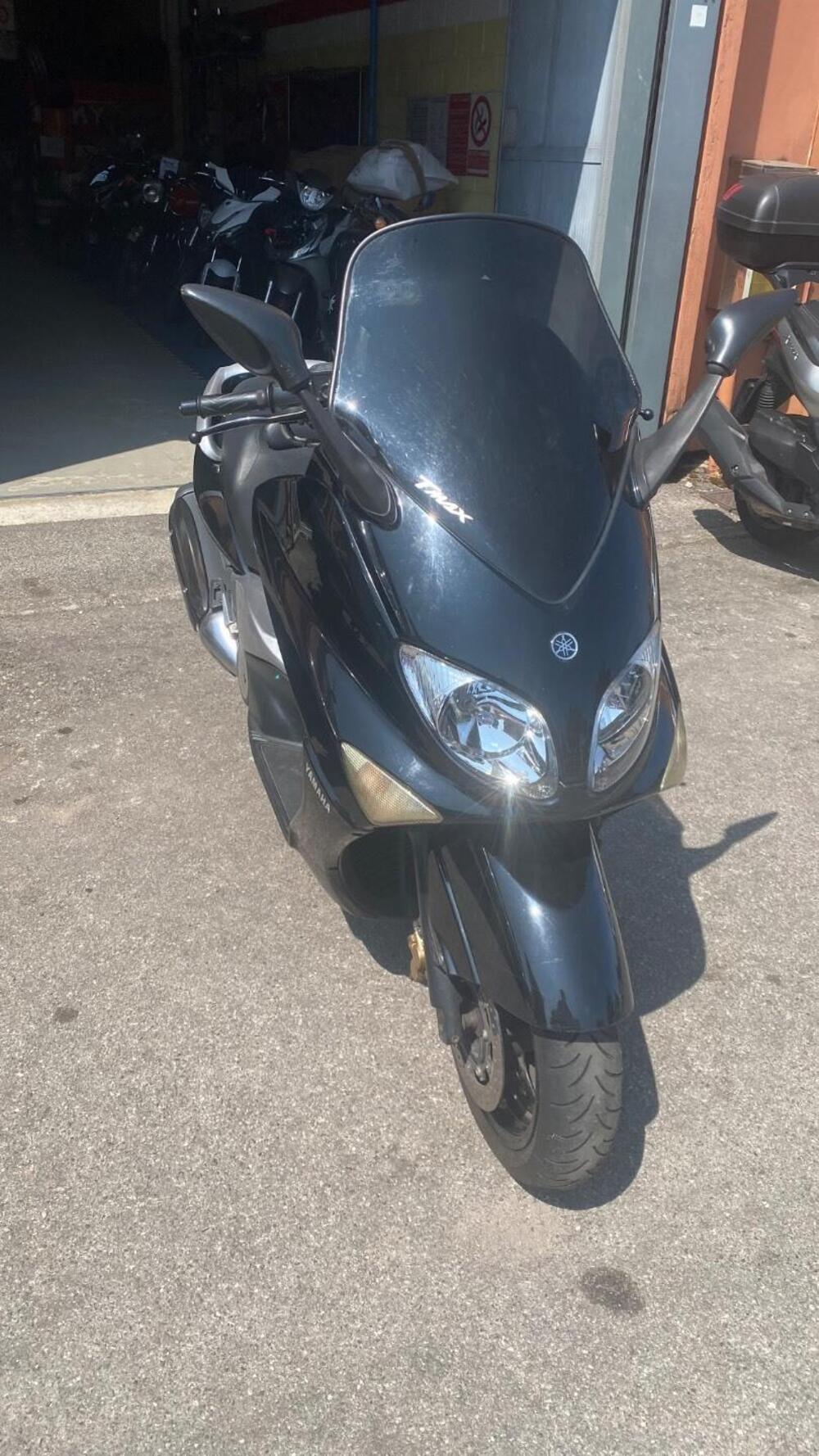 Yamaha T-Max 500 (2004 - 07) (5)
