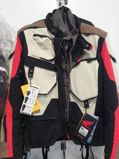 Giacca invernale con fodera interna removibile. Sc Alpinestars