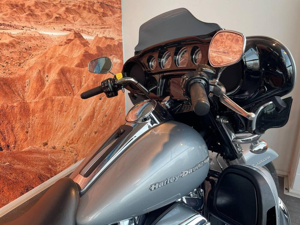 Harley-Davidson 114 Electra Glide Ultra Limited (2020) - FLHTK (7)