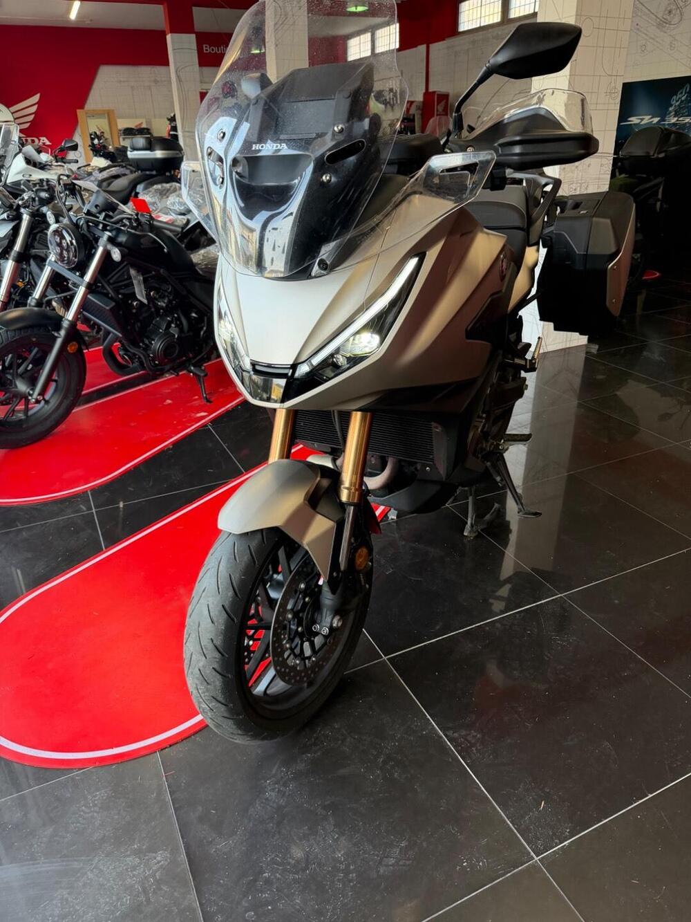 Honda NT 1100 DCT Electronic Suspension (2025 - 26) (3)