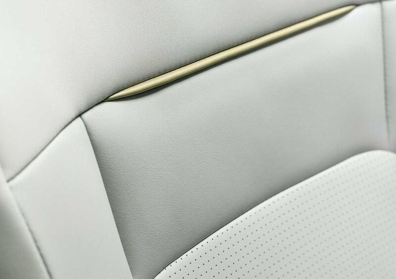 Nissan Leaf (2026-->>) (28)