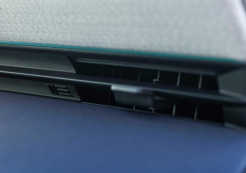 Nissan Leaf (2026-->>) (29)