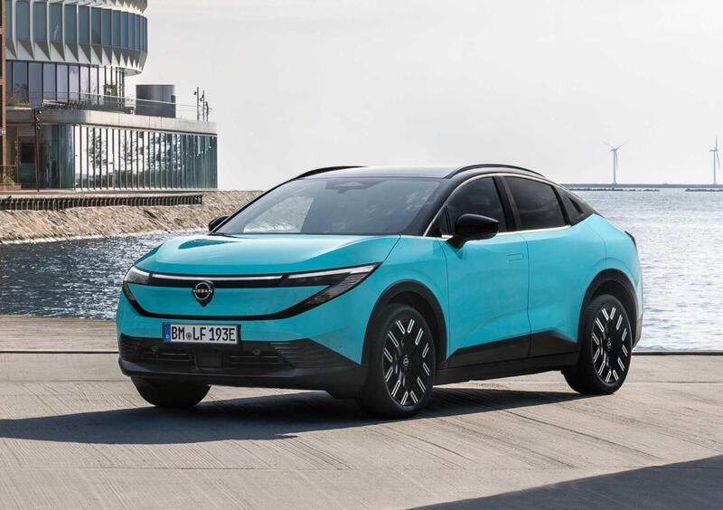 Nissan Leaf (2026-->>) (5)