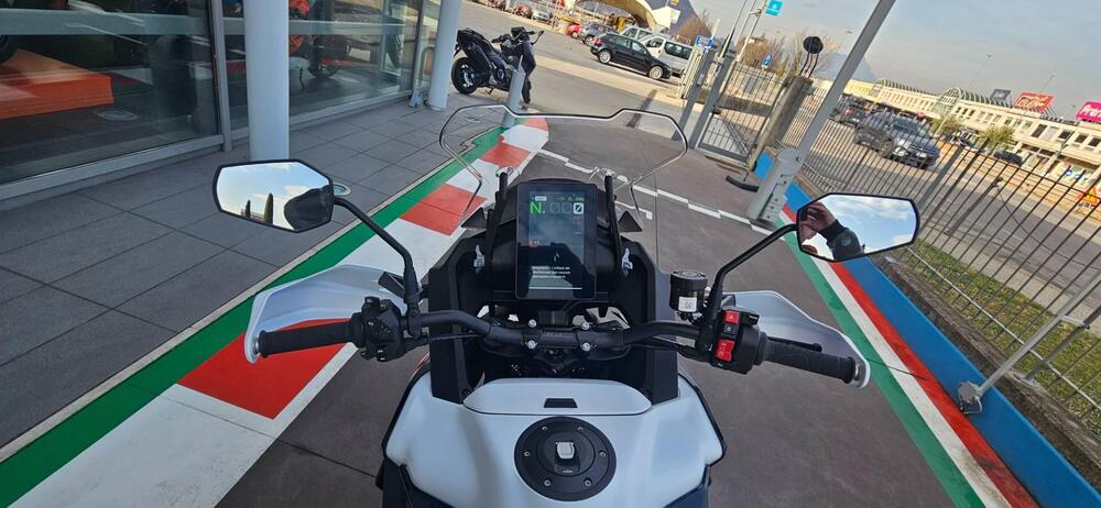 KTM 1390 Super Adventure S EVO (2026) (9)