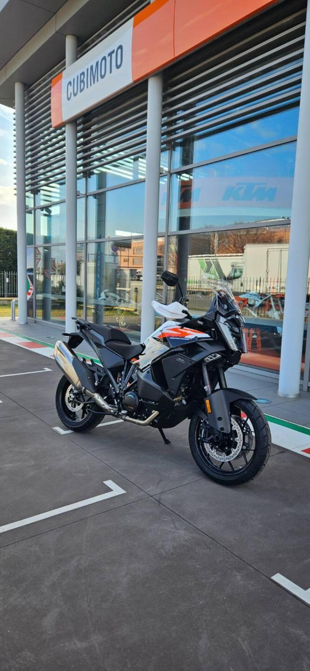 KTM 1390 Super Adventure S EVO (2026) (2)