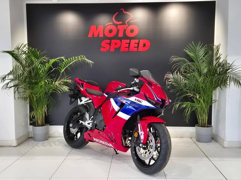 Honda CBR 600 RR (2024 - 26) (2)