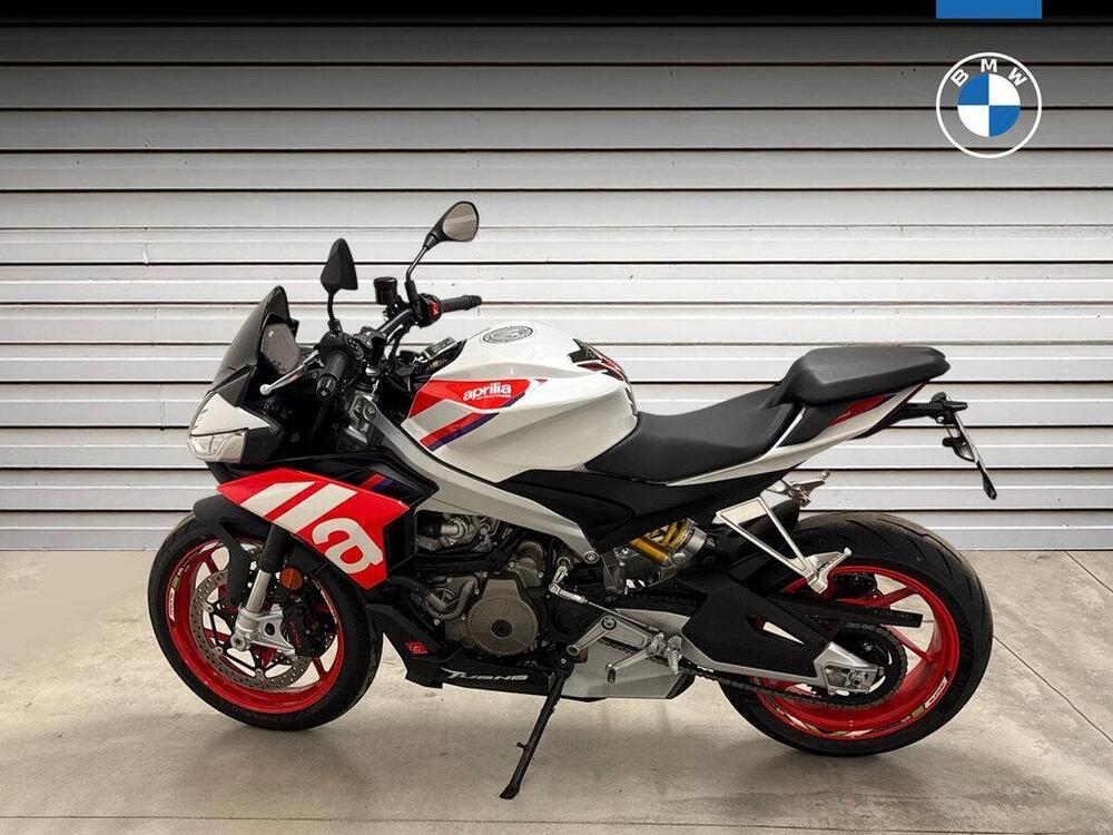 Aprilia Tuono 660 Factory (2022 - 24) (3)