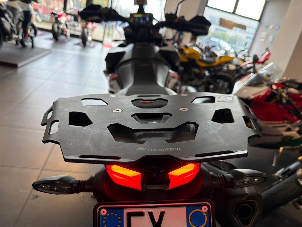 KTM 890 Adventure R (2021) (18)