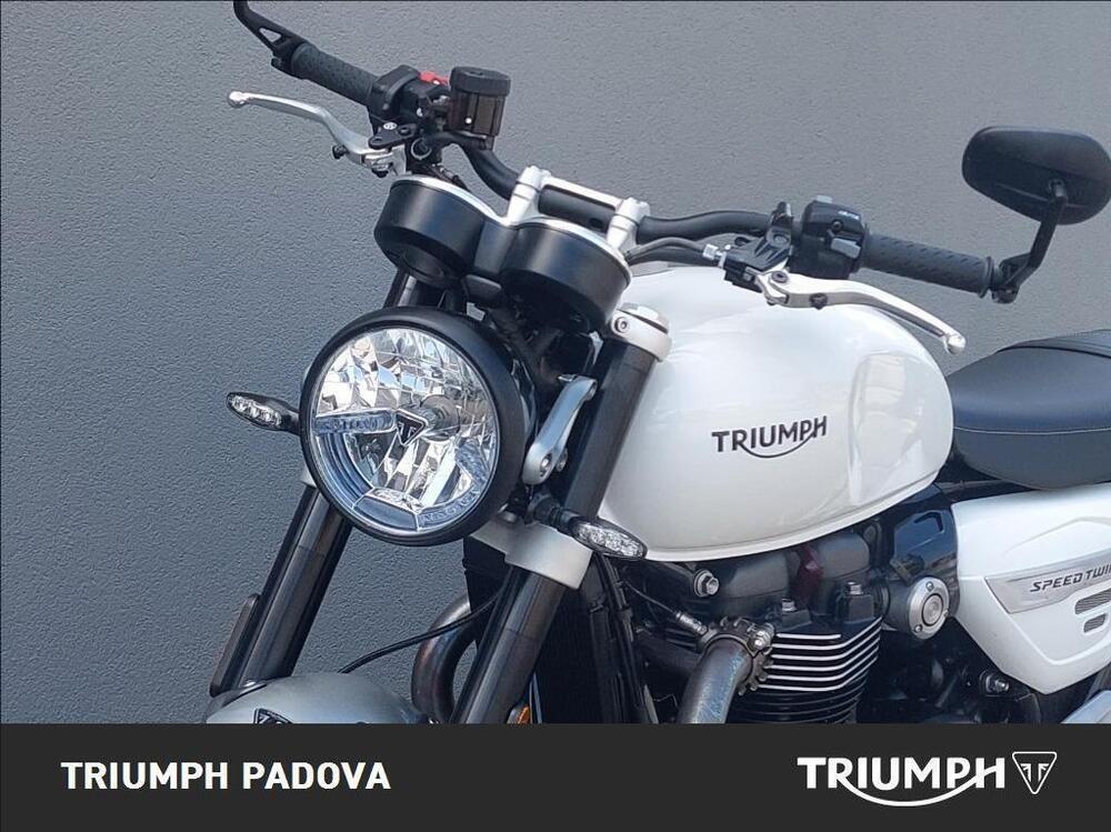 Triumph Speed Twin 1200 (2021 - 24) (10)