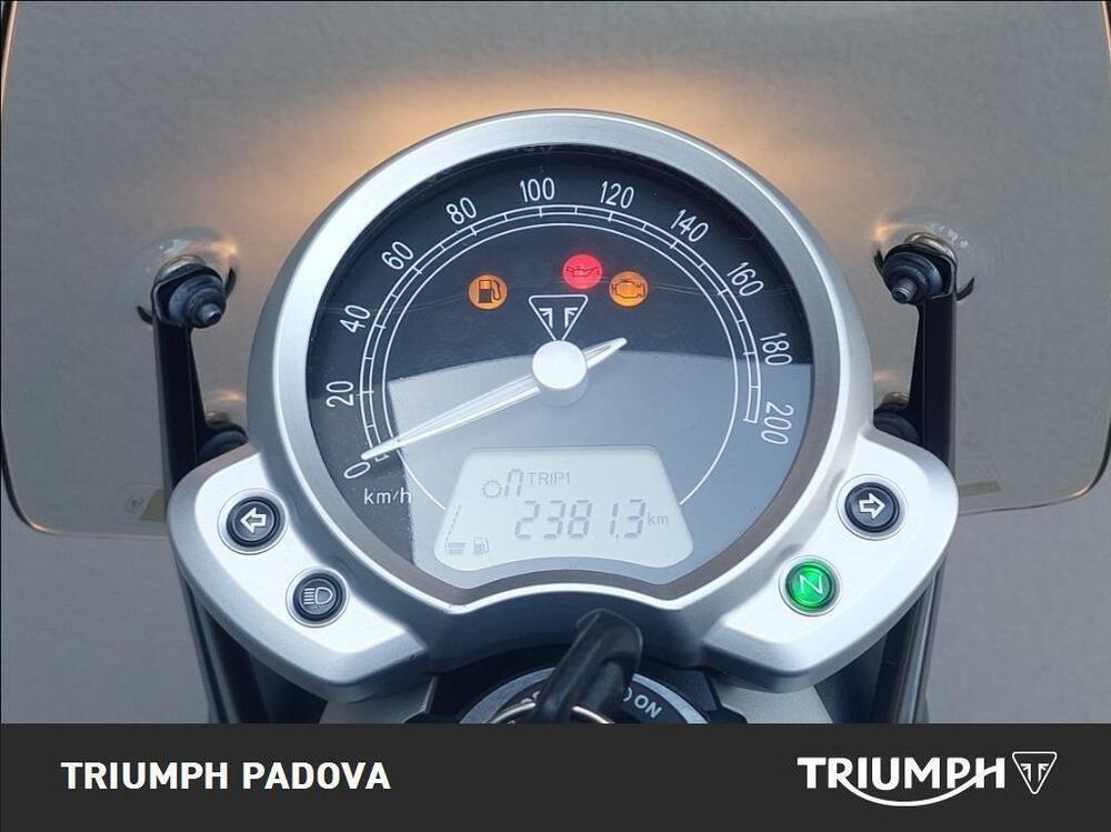 Triumph Street Twin 900 (2017 - 18) (13)