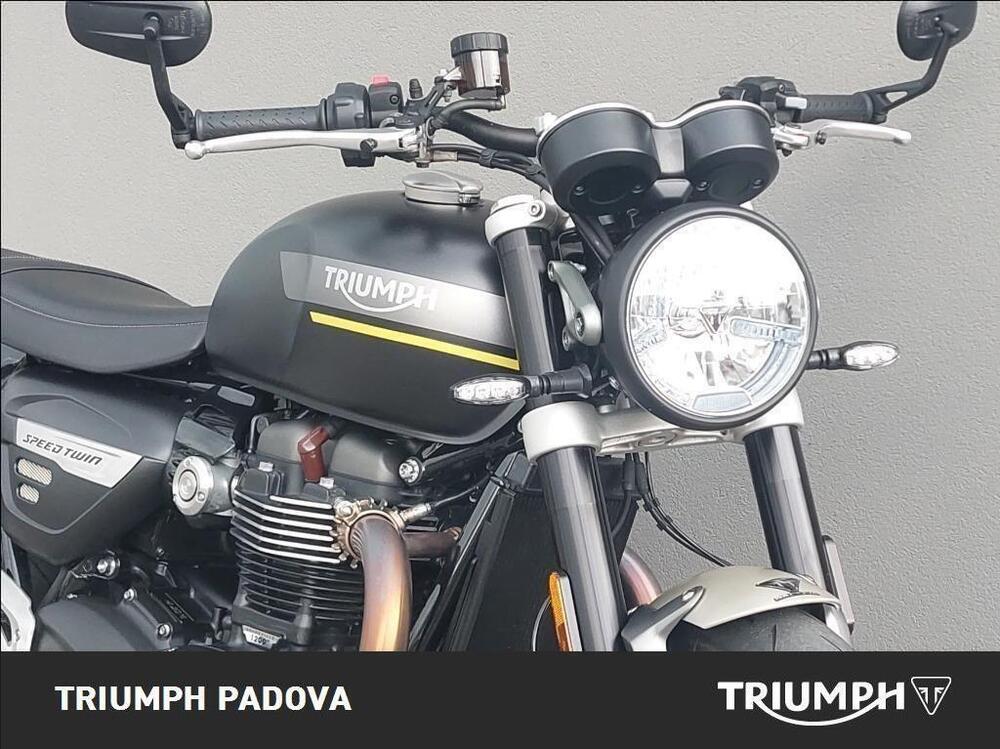 Triumph Speed Twin 1200 (2021 - 24) (5)