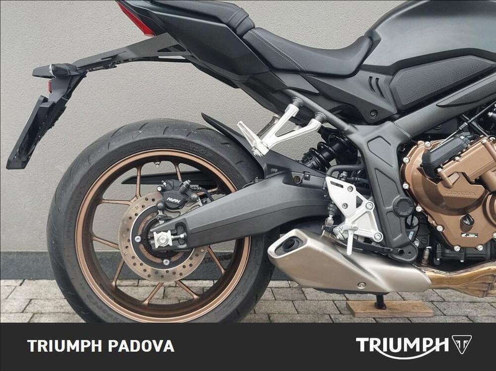 Honda CB 650 R E-Clutch (2024 - 26) (2)