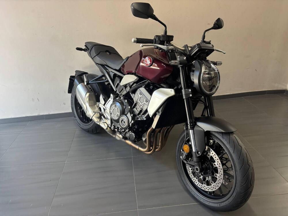 Honda CB 1000 R (2021 - 25) (6)