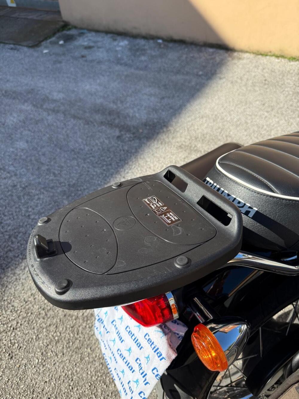 Triumph Bonneville T120 (2016 - 20) (3)